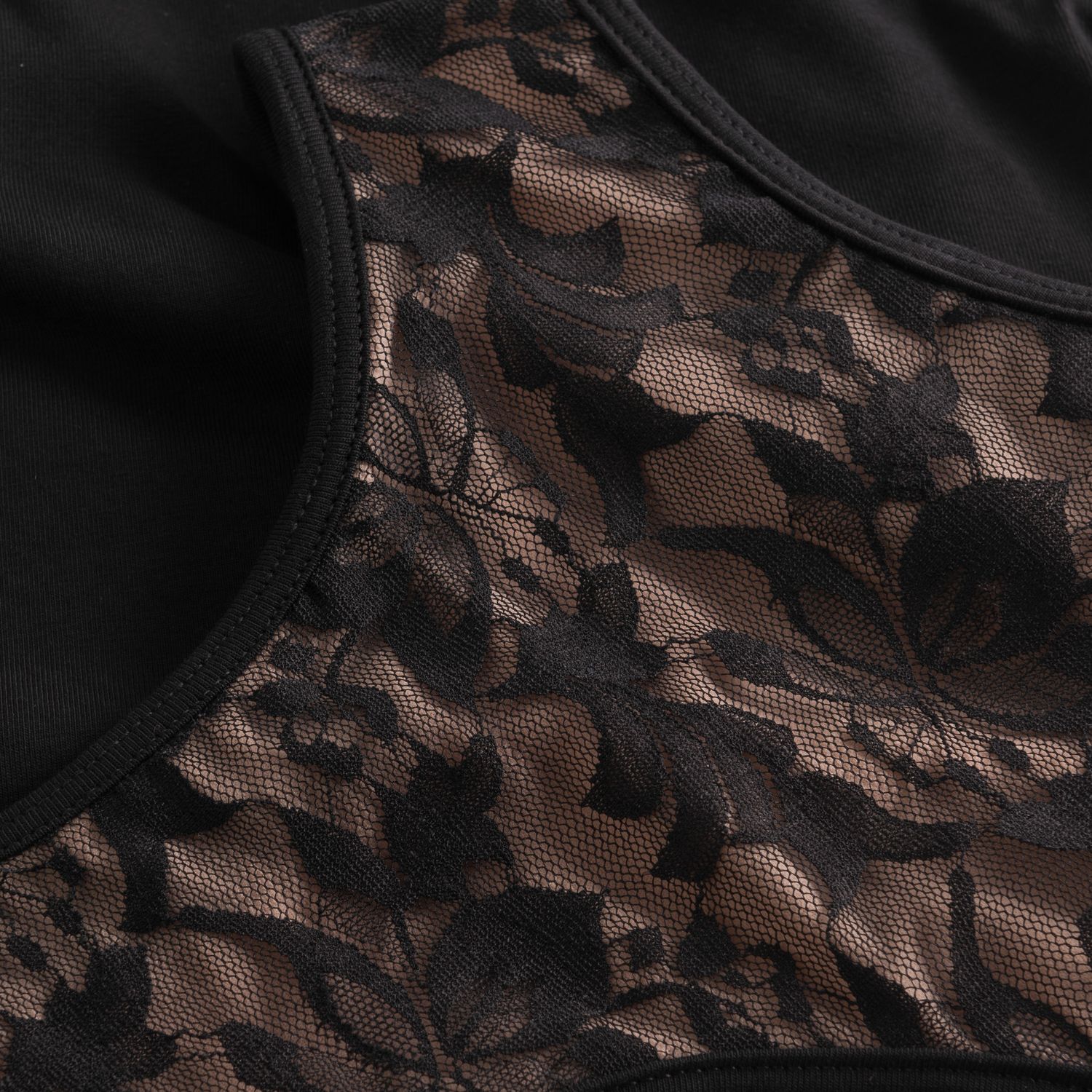 Damen-Trikot mit breiten Trägern und Spitze R3110