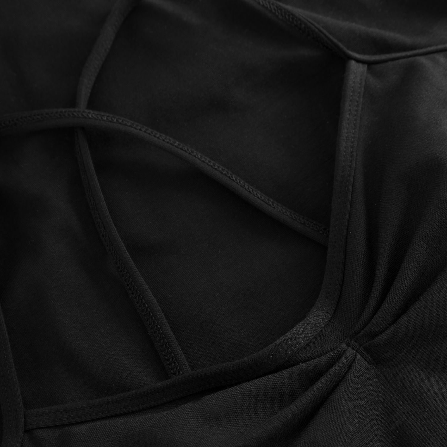  Trikot mit gekreuzte Spaghettiträger Schwarz