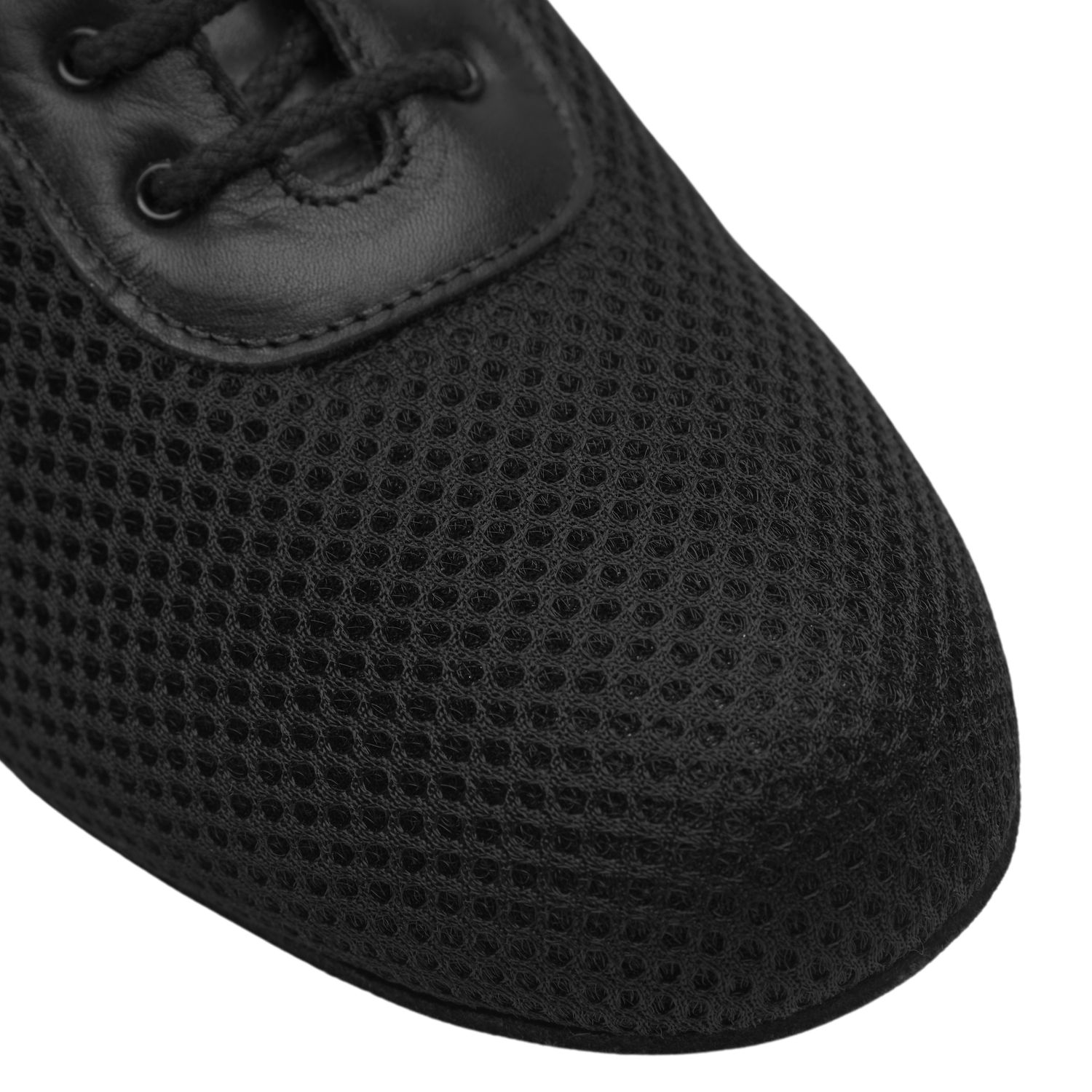 Schwarzer Damen Trainerschuh zum Schnüren mit 2,0cm hohem Absatz